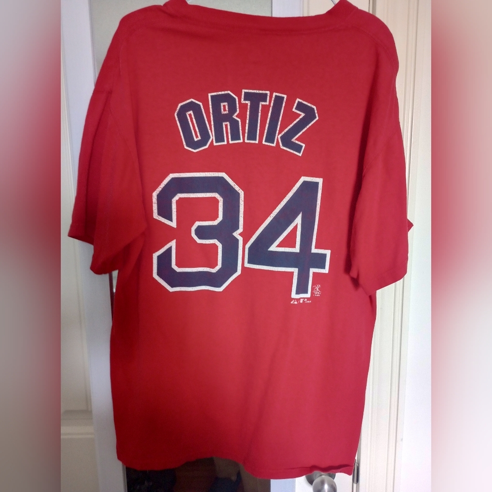 Red Ortiz 34 Men's Shirt